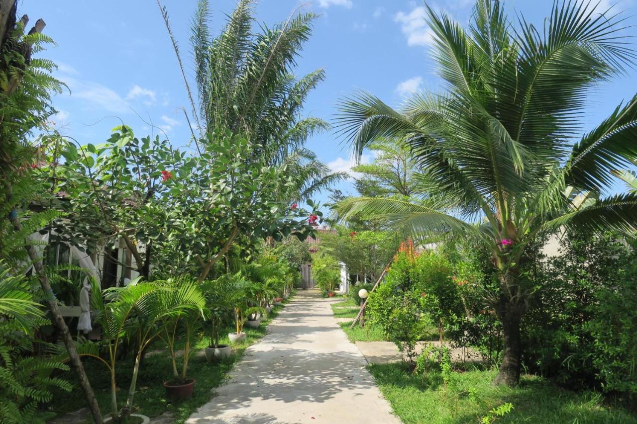 Twin Palms Resort Sihanoukville Esterno foto