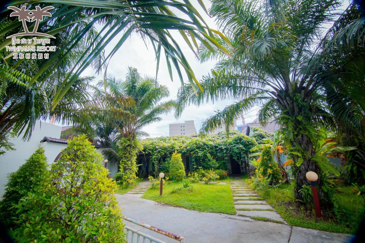 Twin Palms Resort Sihanoukville Esterno foto